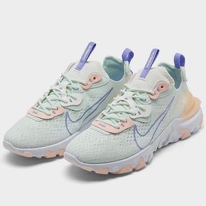 Women’s Nike Runners
